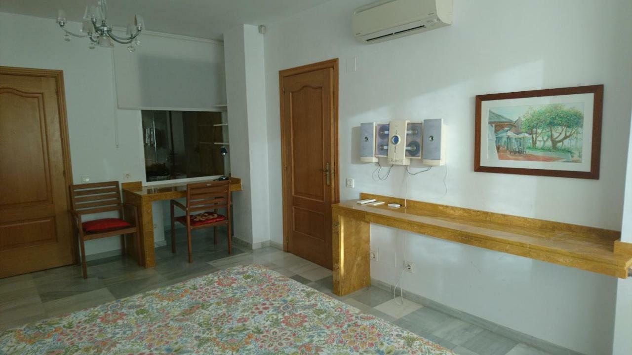 Alcazaba Beach Apartment 3302 Эстепона Экстерьер фото