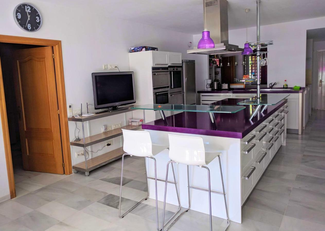 Alcazaba Beach Apartment 3302 Эстепона Экстерьер фото